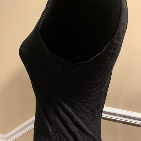 Guess Black Tank Top with Metallic Accents - Picture 3 of 6